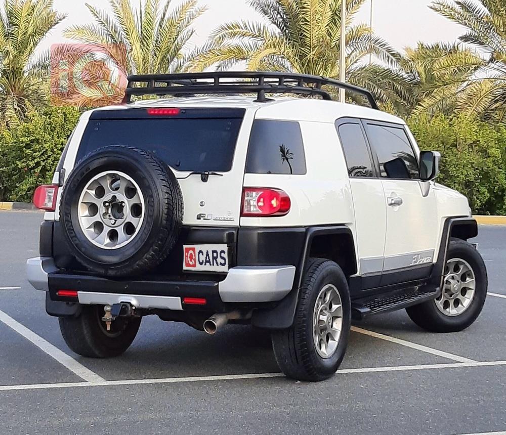 تويوتا إف جي كروزر